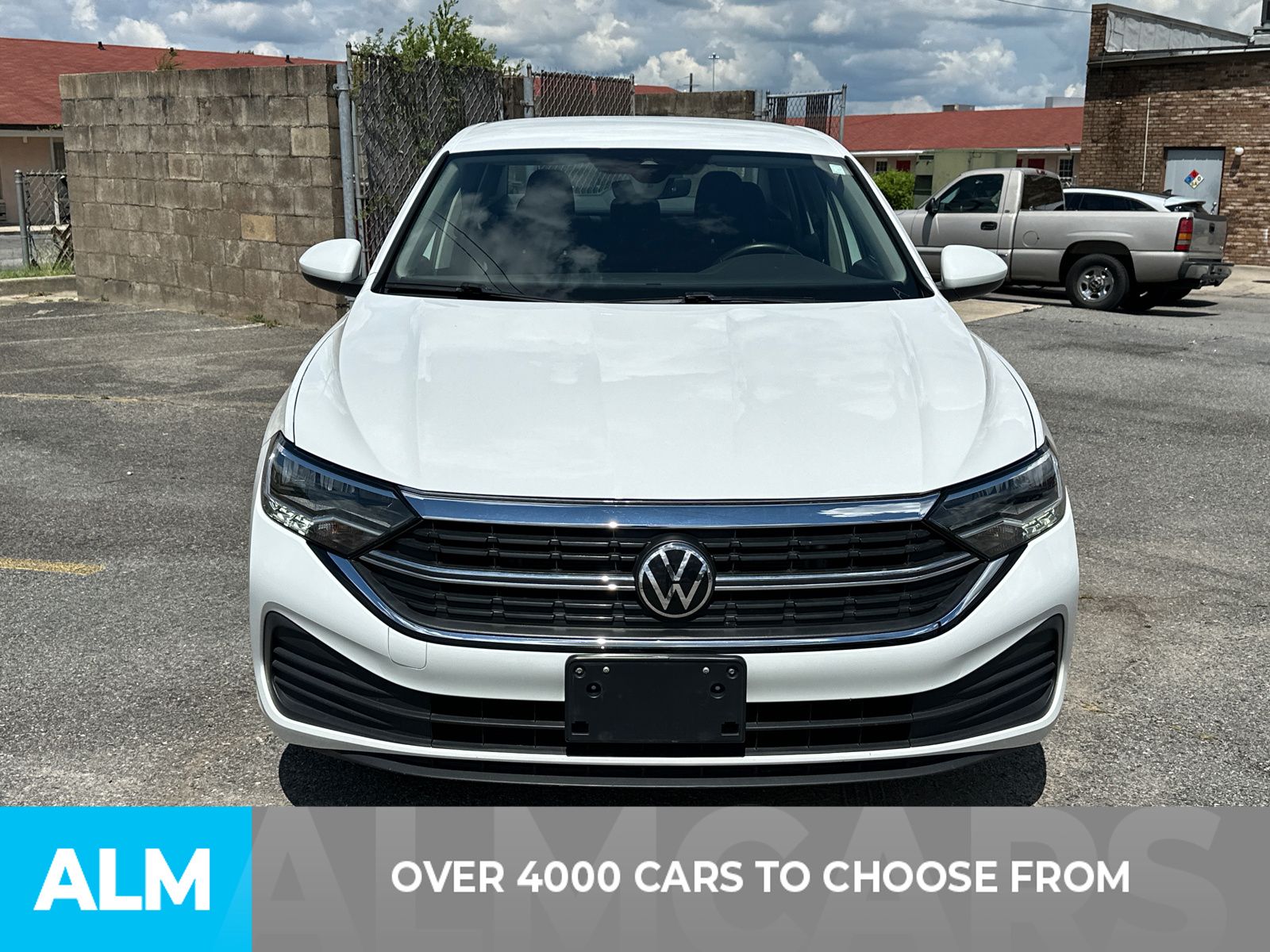 Used 2024 White Volkswagen 1.5T S image 2