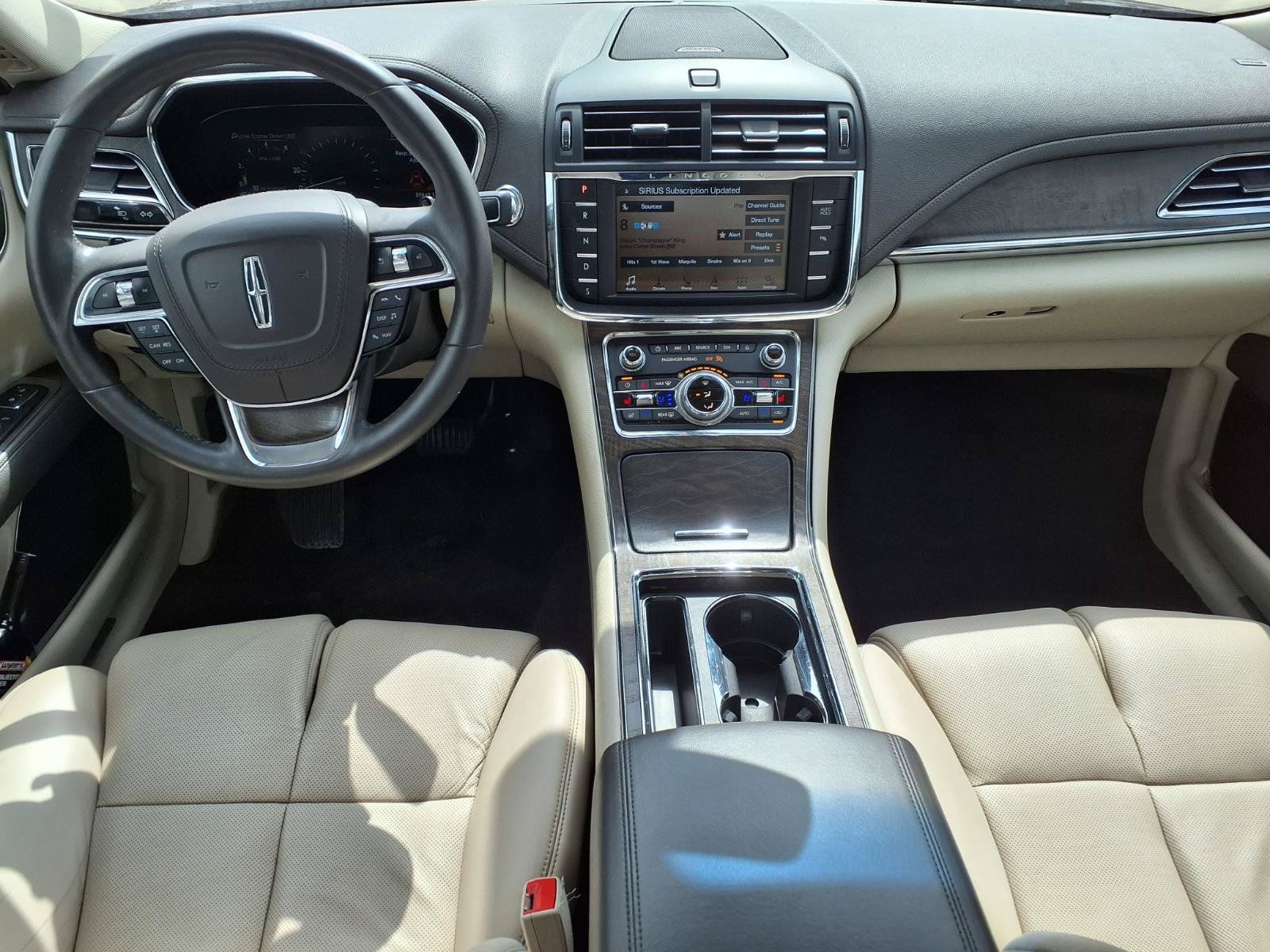 2017 Lincoln Continental Reserve - 10