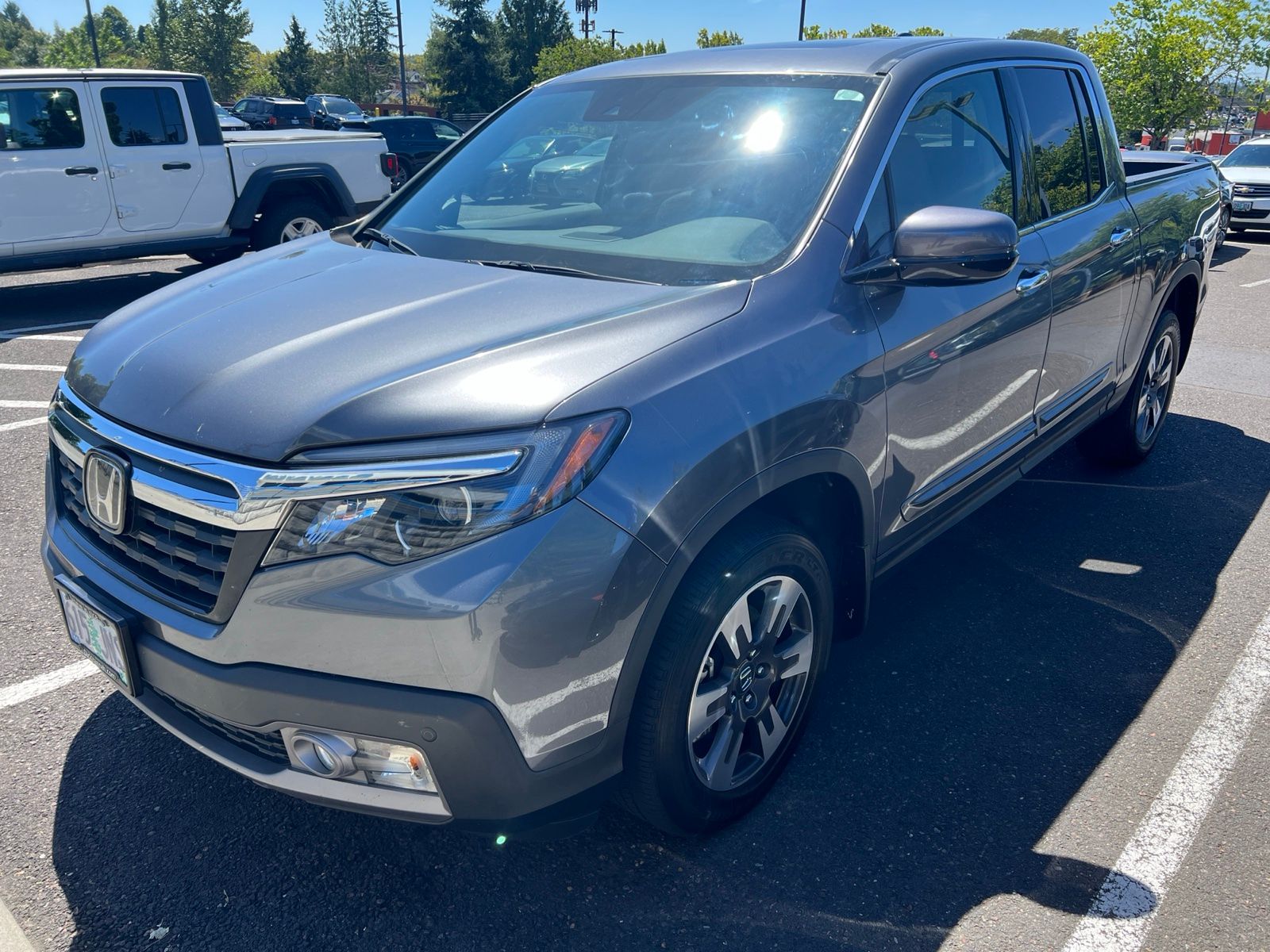 Gray (Modern Steel Metallic) 2017 Honda Ridgeline Pickup Truck All-Wheel Drive 6-Speed Automatic