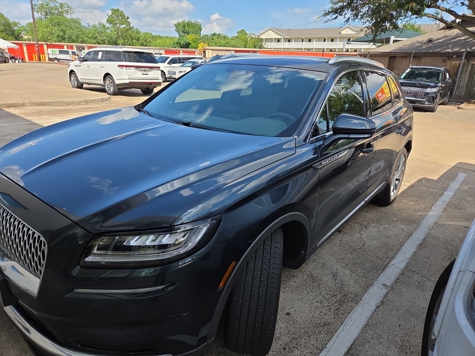car-gallery-2