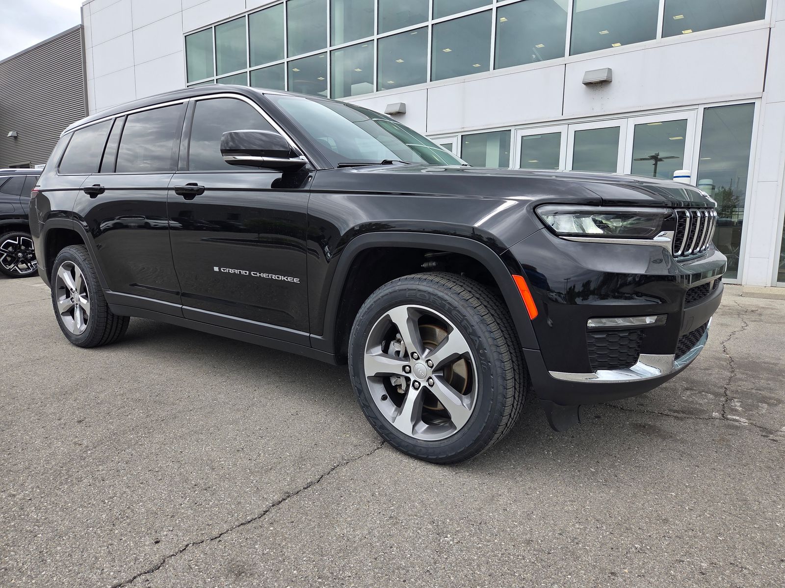 used 2023 Jeep Grand Cherokee L car, priced at $32,250