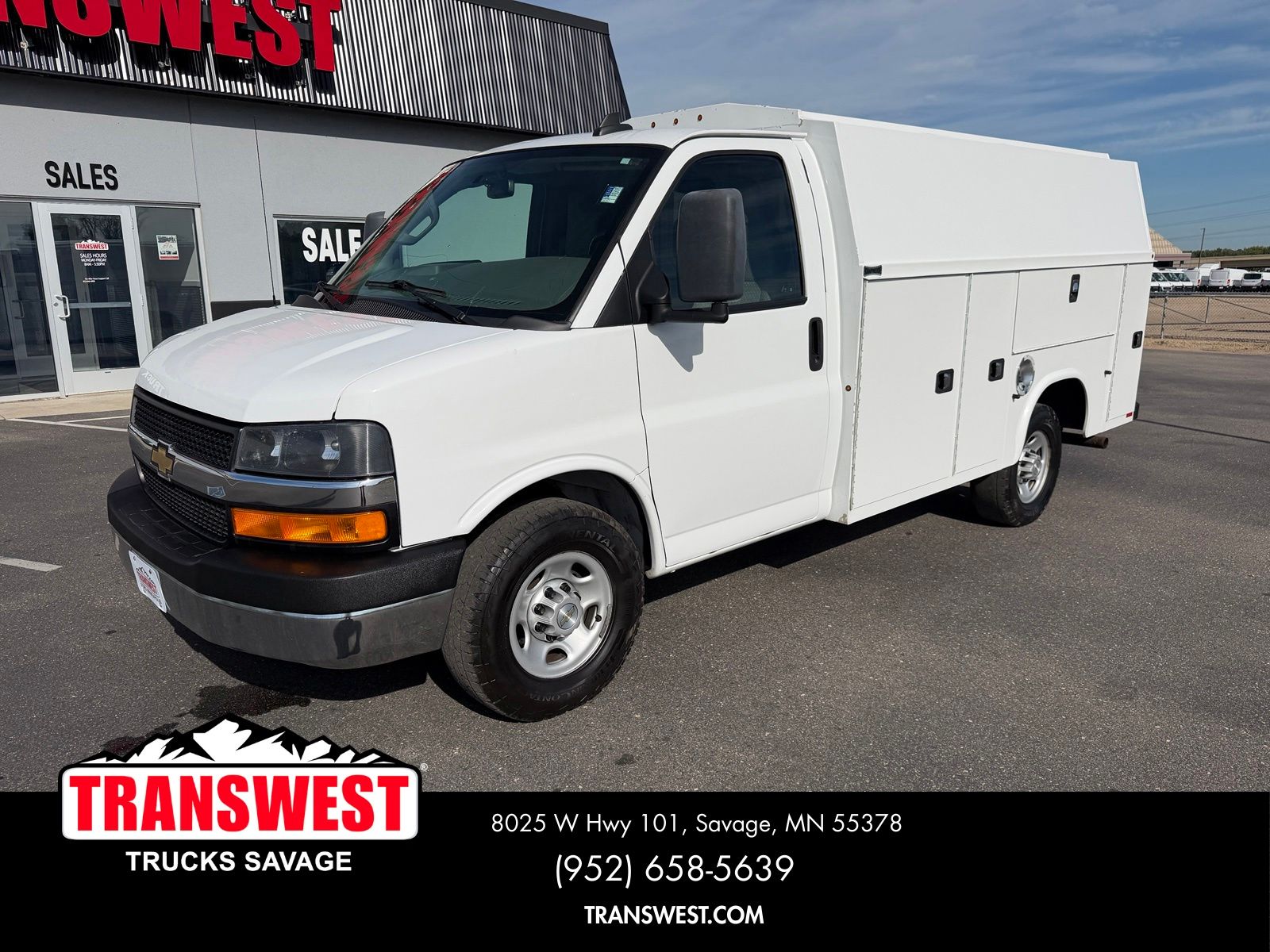 Summit White 2021 Chevrolet Express Chassis Van Rear-Wheel Drive 6-Speed Automatic Overdrive