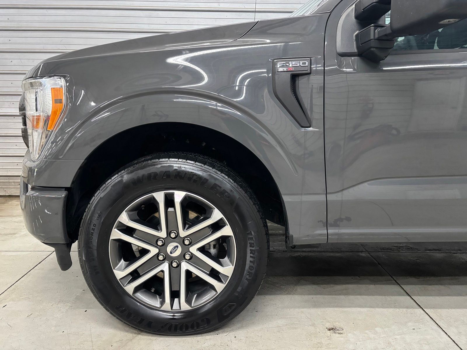 Photo 4 of 2021 Ford F-150 XL