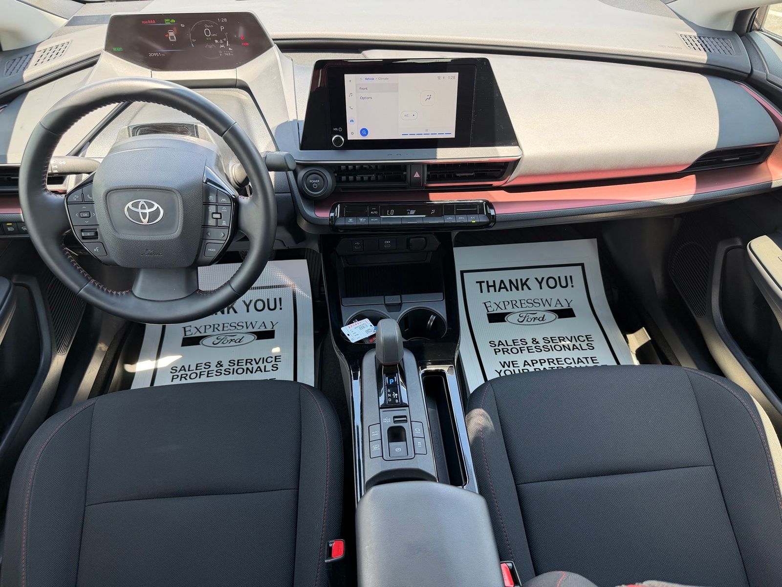 2024 Toyota Prius Prime image 15