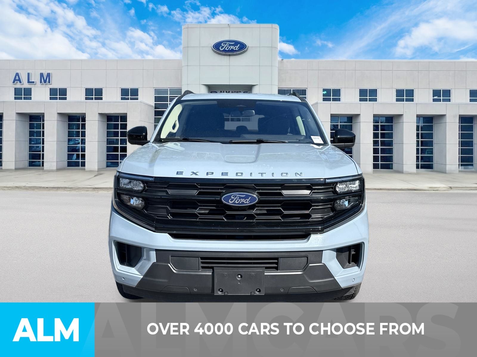 Used 2025 Gray Ford Active image 2