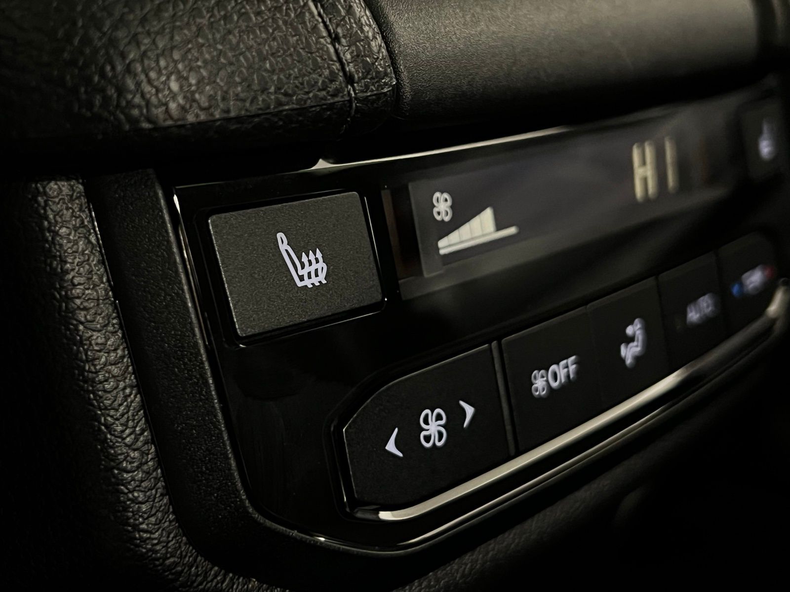 Thumbnail: 2026 Toyota Grand Highlander - 28