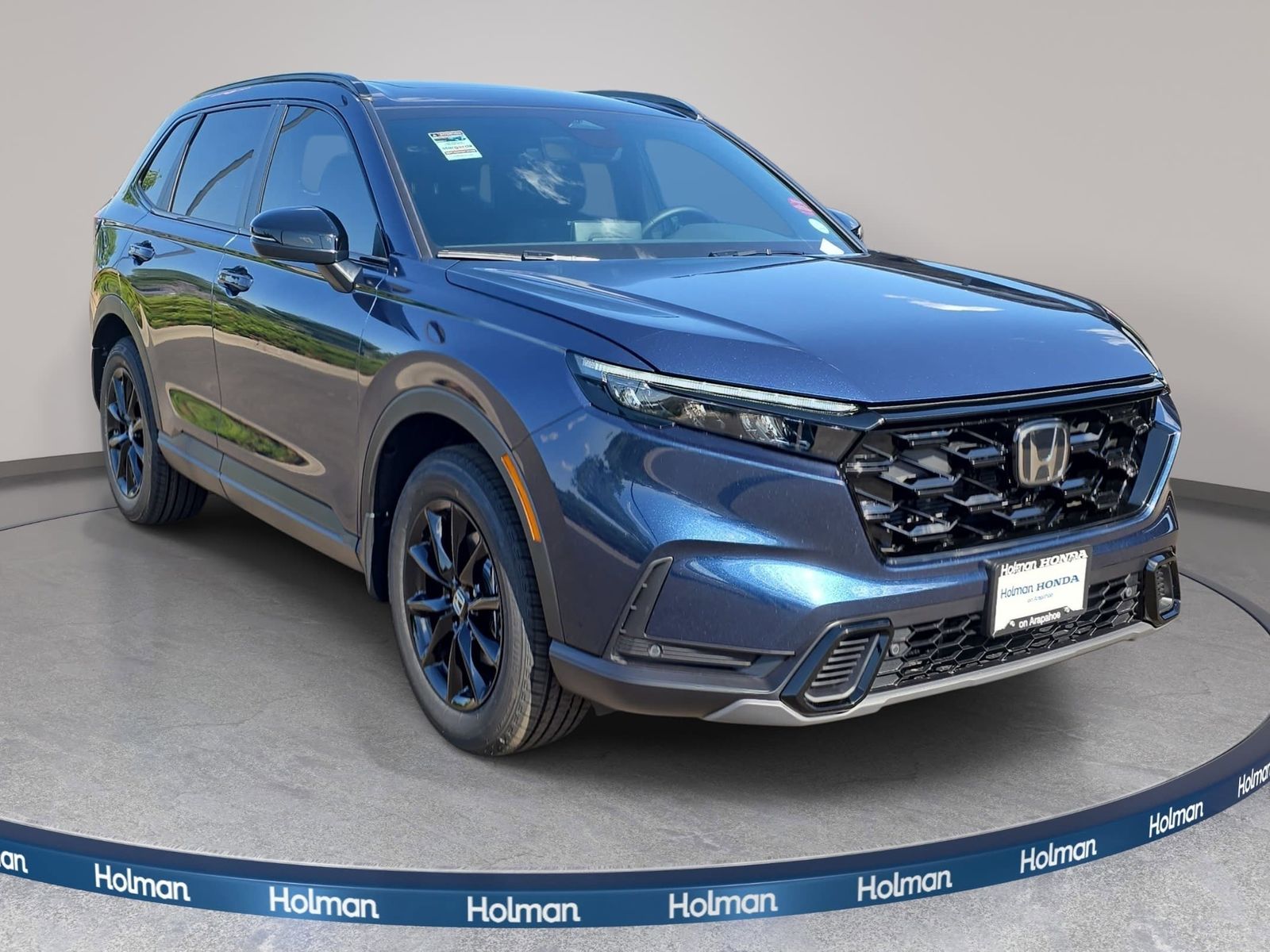 View vehicle photo 3