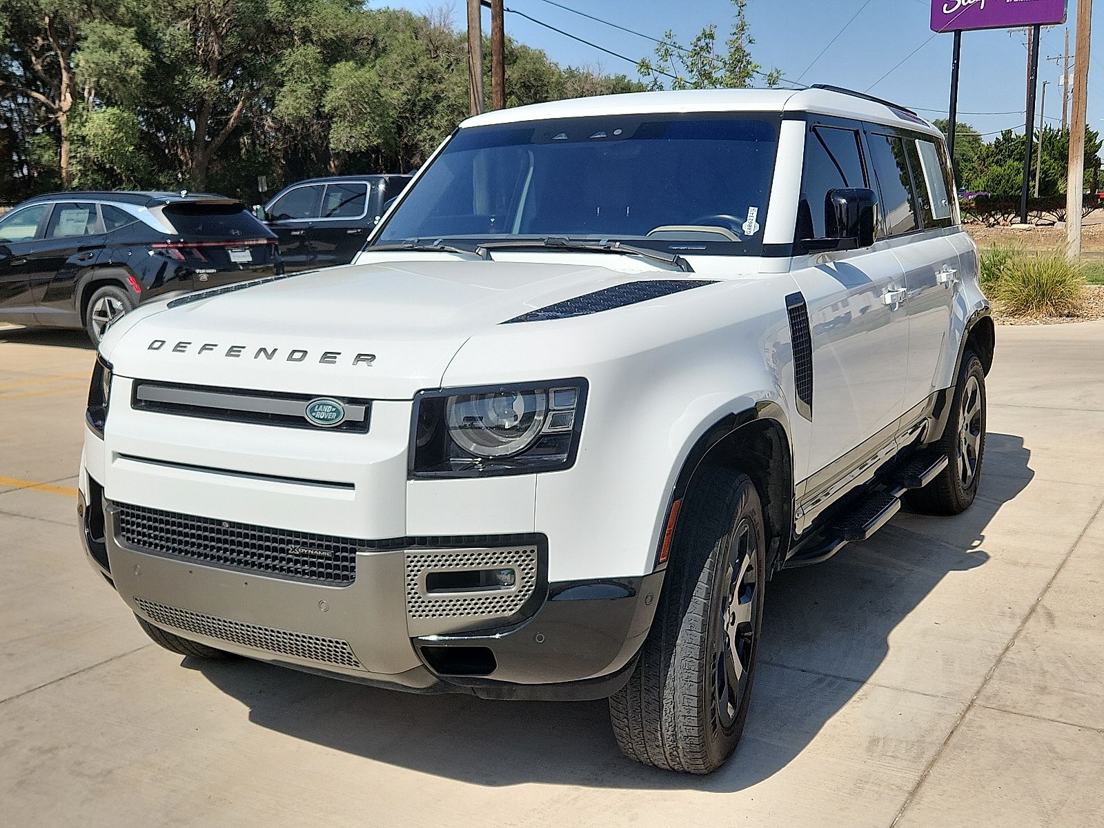2022 Land Rover Defender 110 X-Dynamic HSE AWD