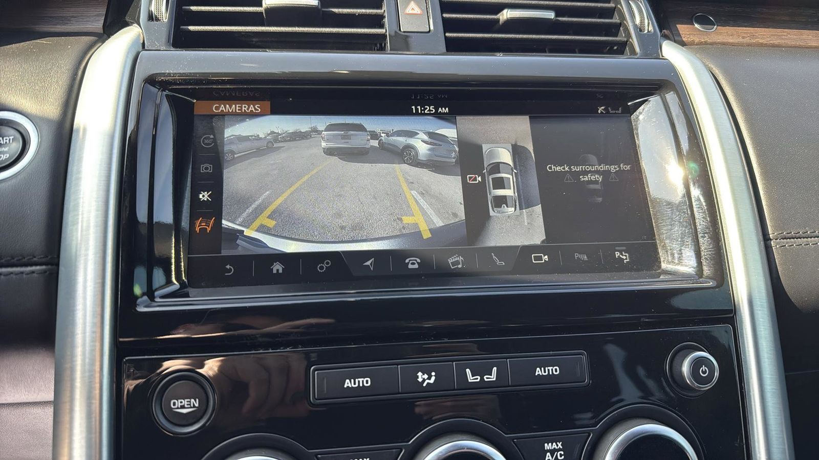 Used Car 2020 Land Rover Discovery  Hse Luxury For Sale Under $30,000 In Austin, Texas