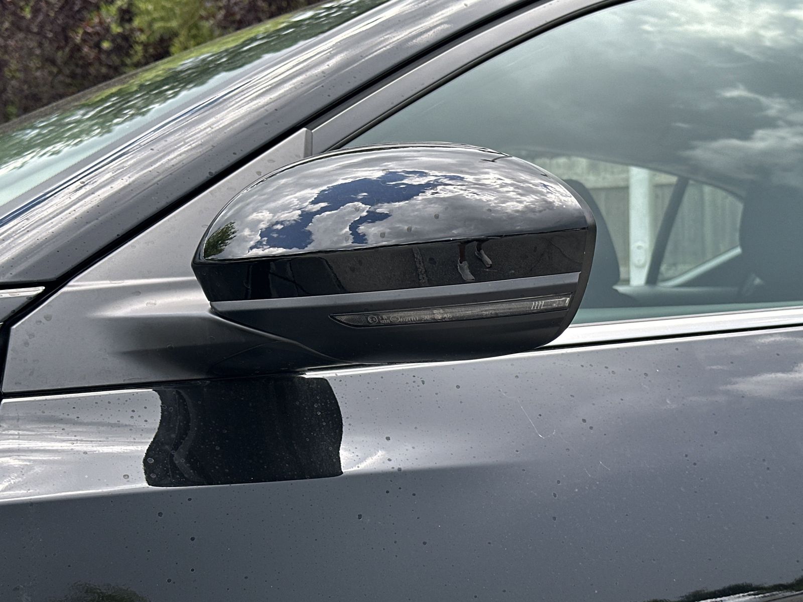 2025 Nissan Sentra SR Midnight Edition photo 24