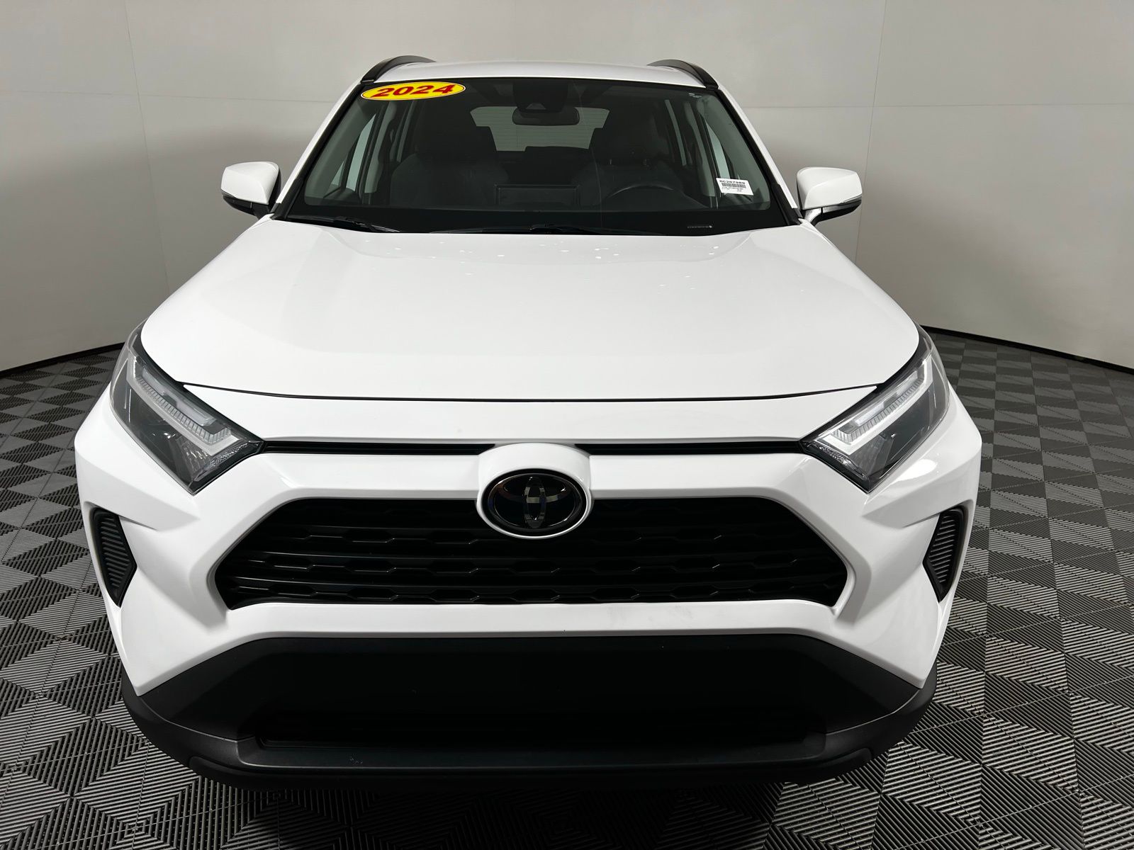 Thumbnail: 2024 Toyota RAV4 - 2