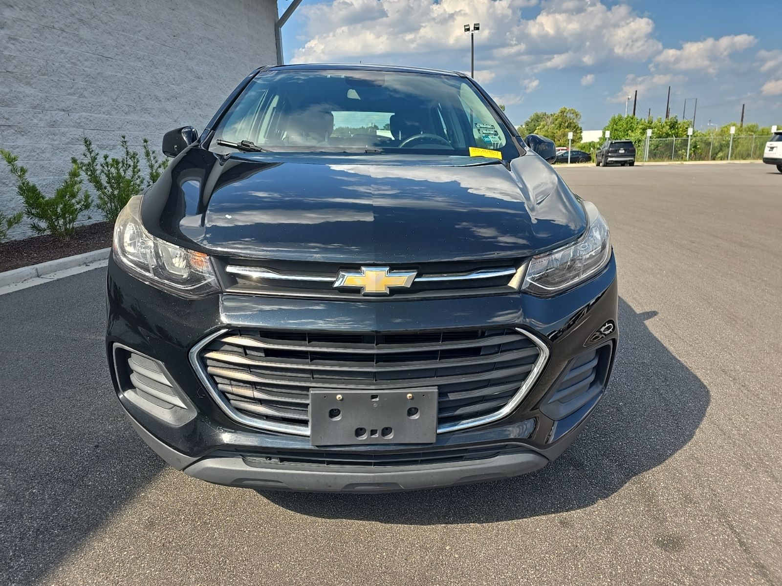 View vehicle photo 2