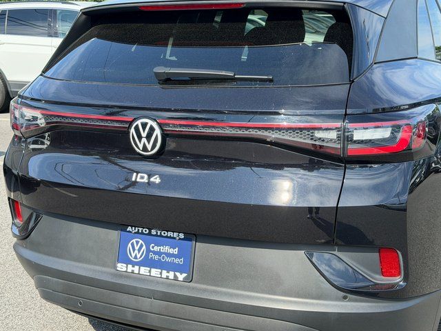 Used 2023 Black Volkswagen S image 34