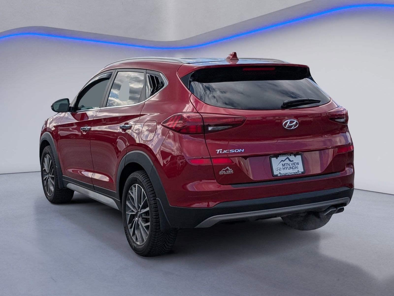 View vehicle photo 6