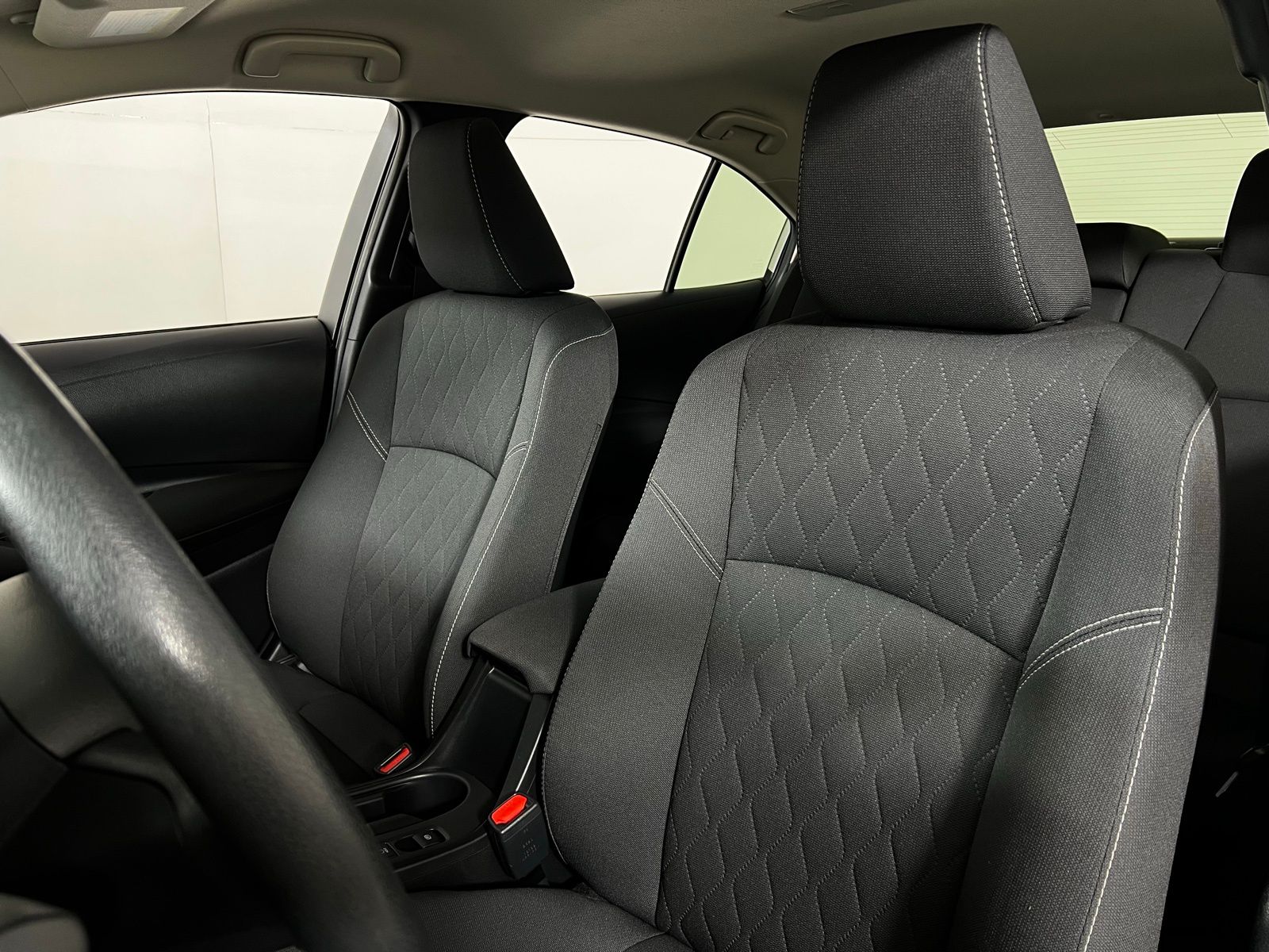 Thumbnail: 2025 Toyota Corolla - 13