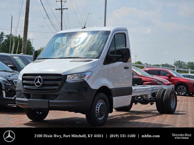 2024 Mercedes-Benz Sprinter Cab Chassis 3500XD 170 AWD