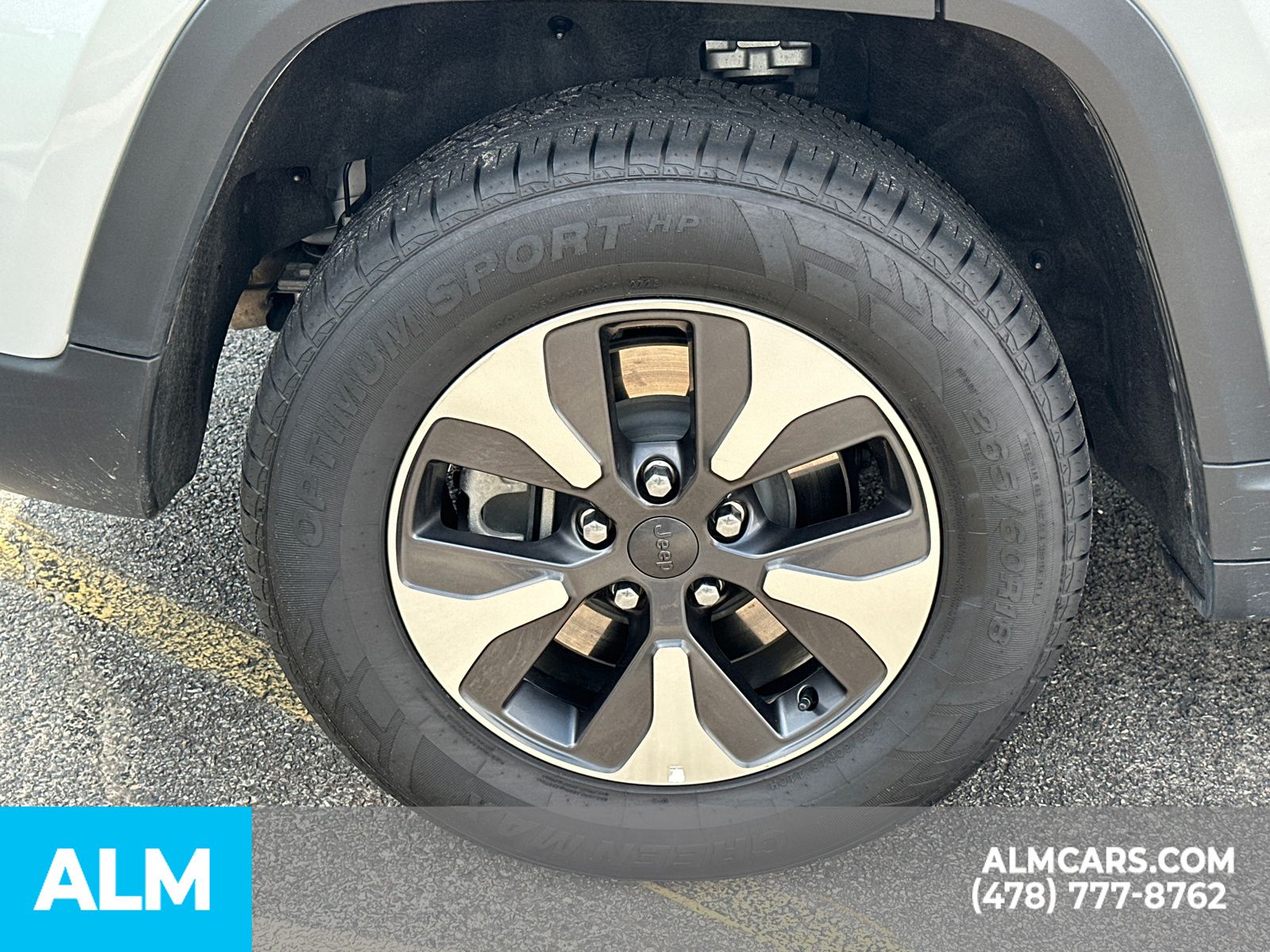 Used 2024 Silver Jeep 4xe image 20