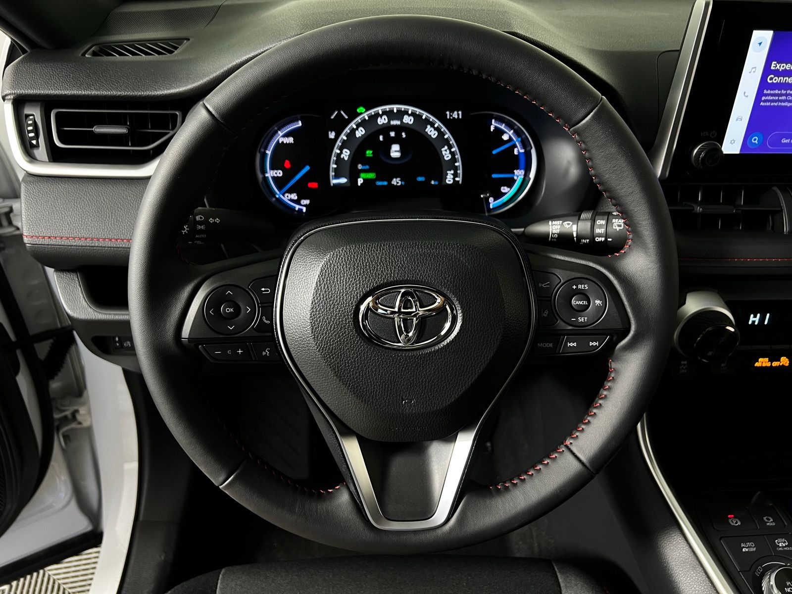 Thumbnail: 2025 Toyota RAV4 - 13