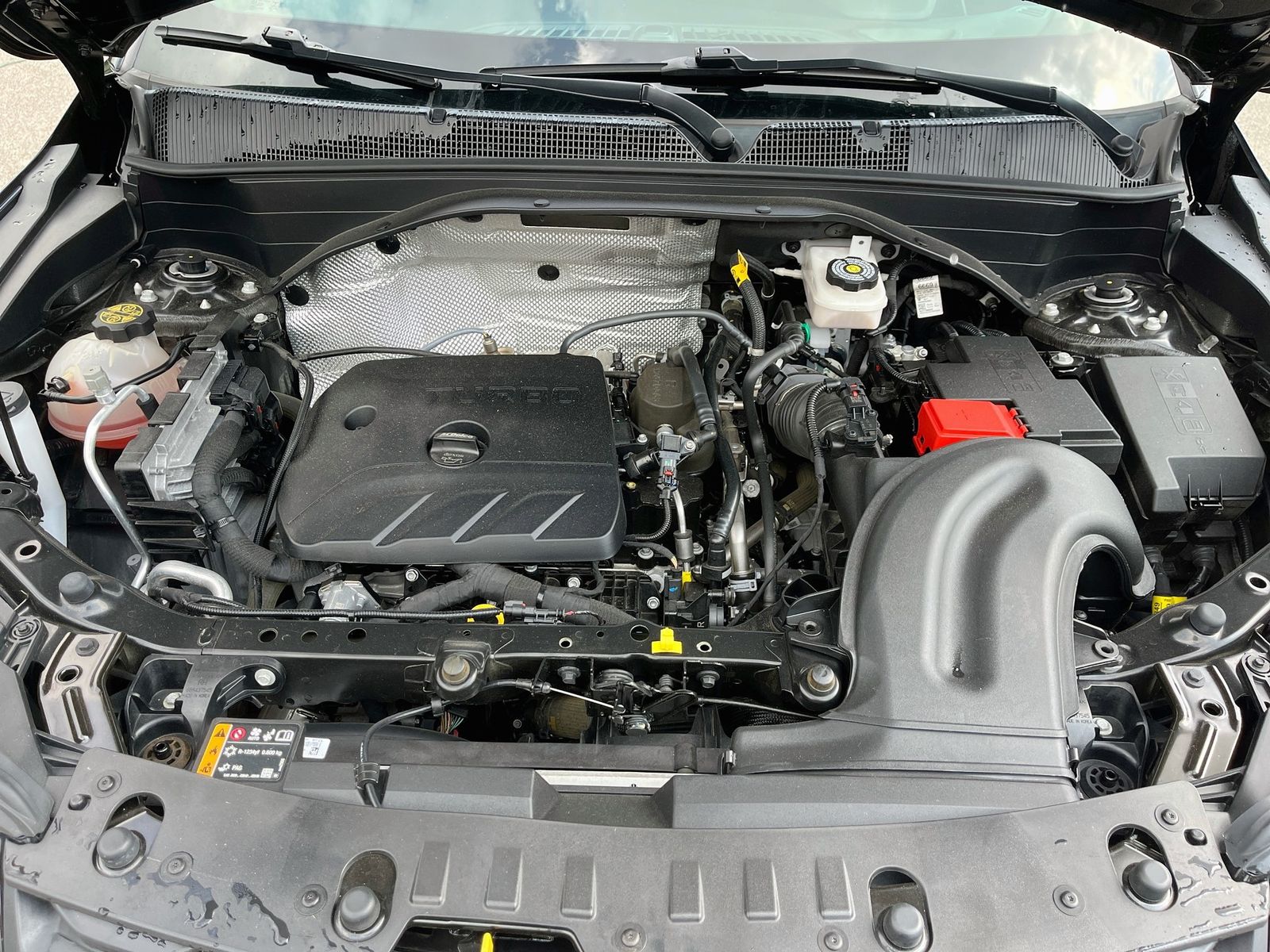 Used 2025 Black Chevrolet ACTIV image 28