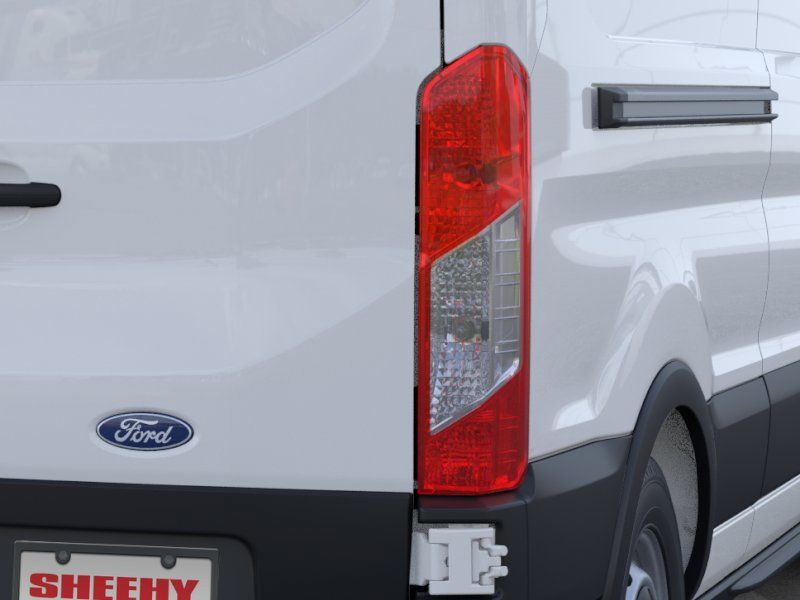 New 2026 Oxford White Ford Base image 21