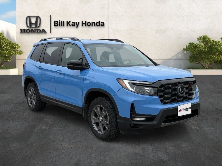 Diffused Sky Pearl 2024 Honda Passport TrailSport AWD SUV / Crossover All-Wheel Drive 9-Speed Automatic