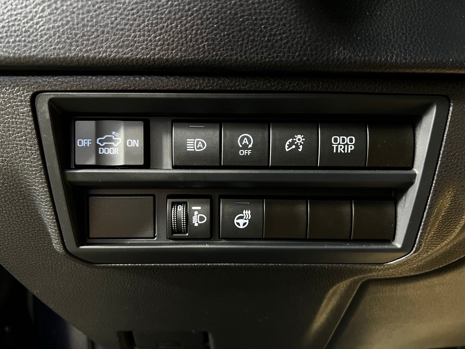 Thumbnail: 2024 Toyota Tundra - 21