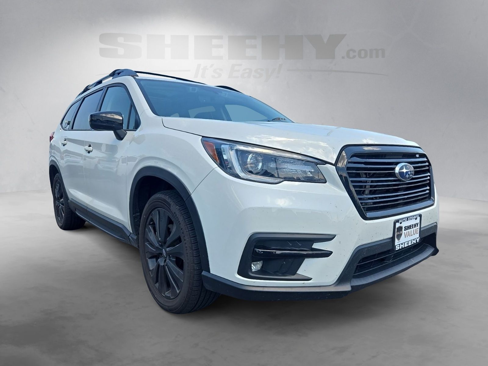 Used 2022 White Subaru Onyx Edition image 2