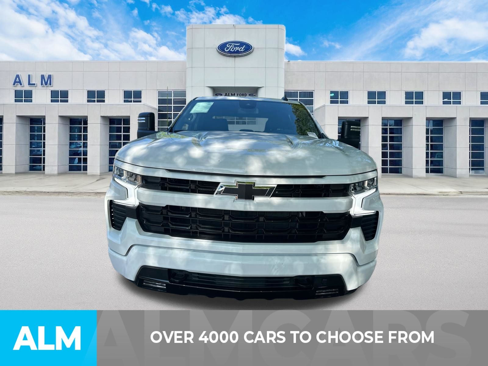 Used 2024 White Chevrolet RST image 2