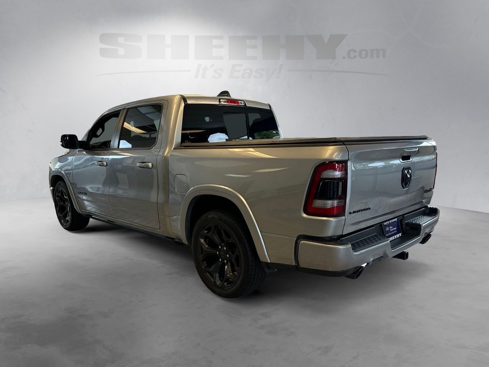 Used 2022 Billet Silver Metallic Ram Limited image 12