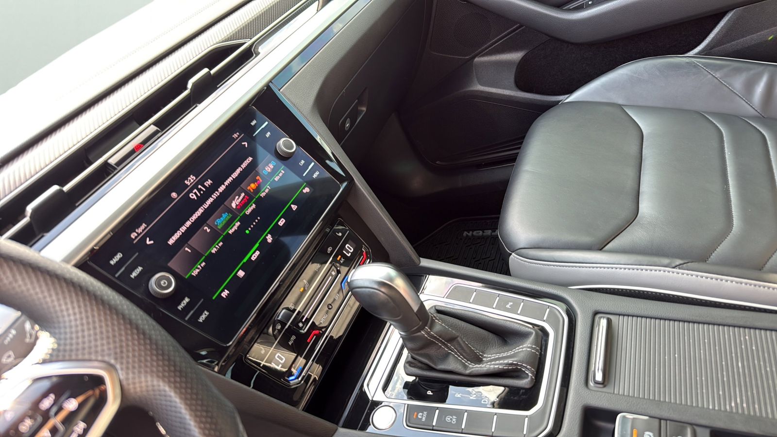 Used Car 2023 Volkswagen Arteon  2.0t Sel R-line For Sale Under $35,000 In Austin, Texas