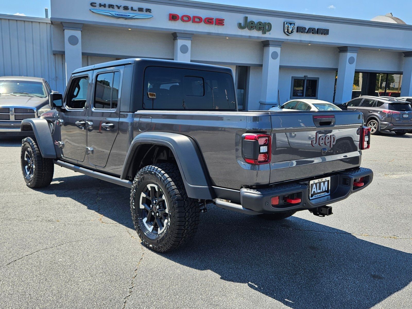 2025 Jeep Gladiator Rubicon photo 6