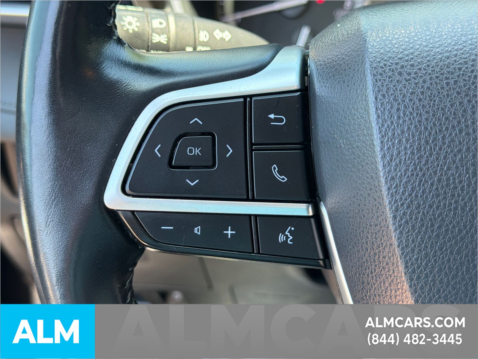 Used 2022 Gray Toyota XLE image 30