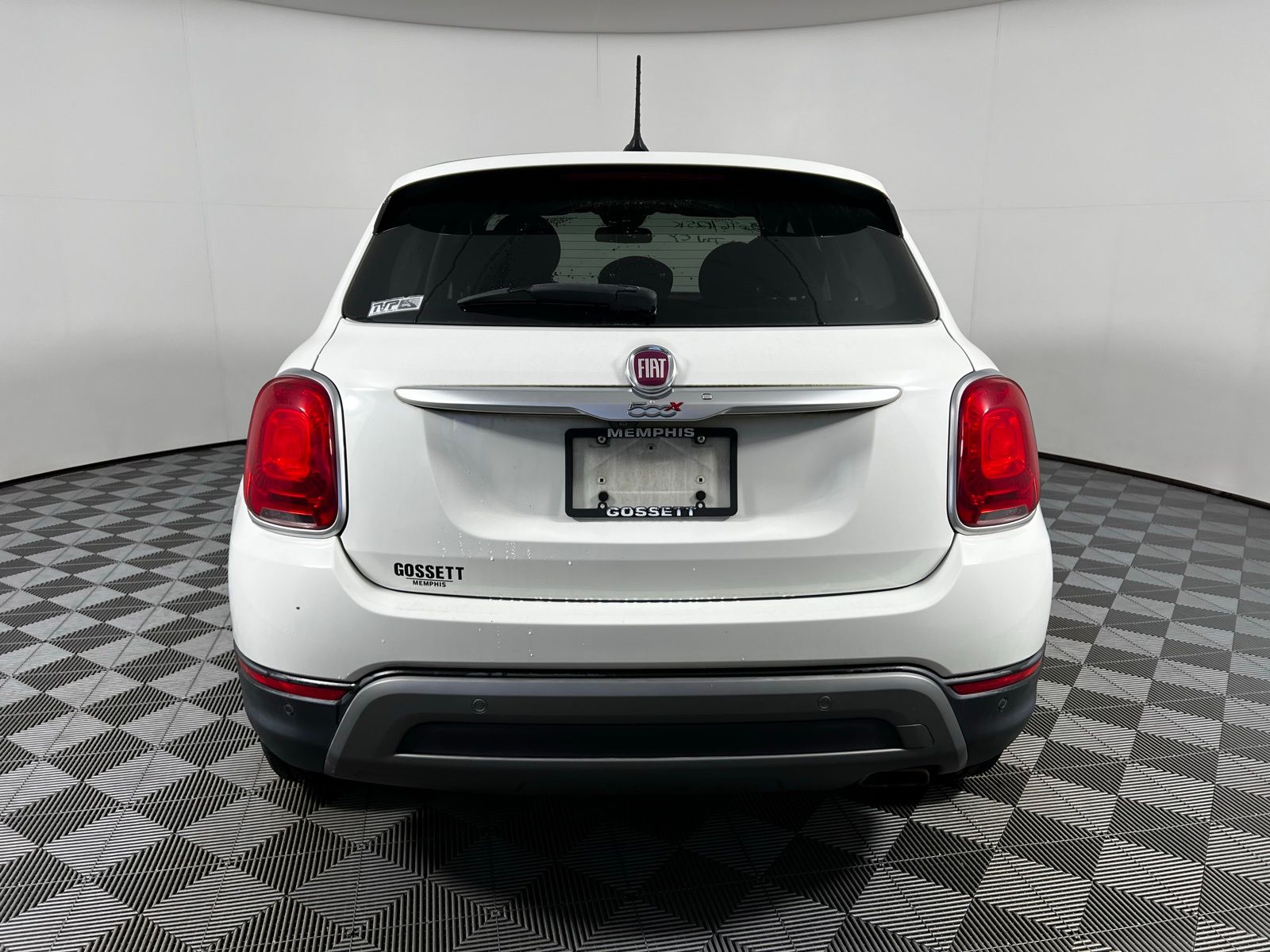 Thumbnail: 2016 Fiat 500X - 6