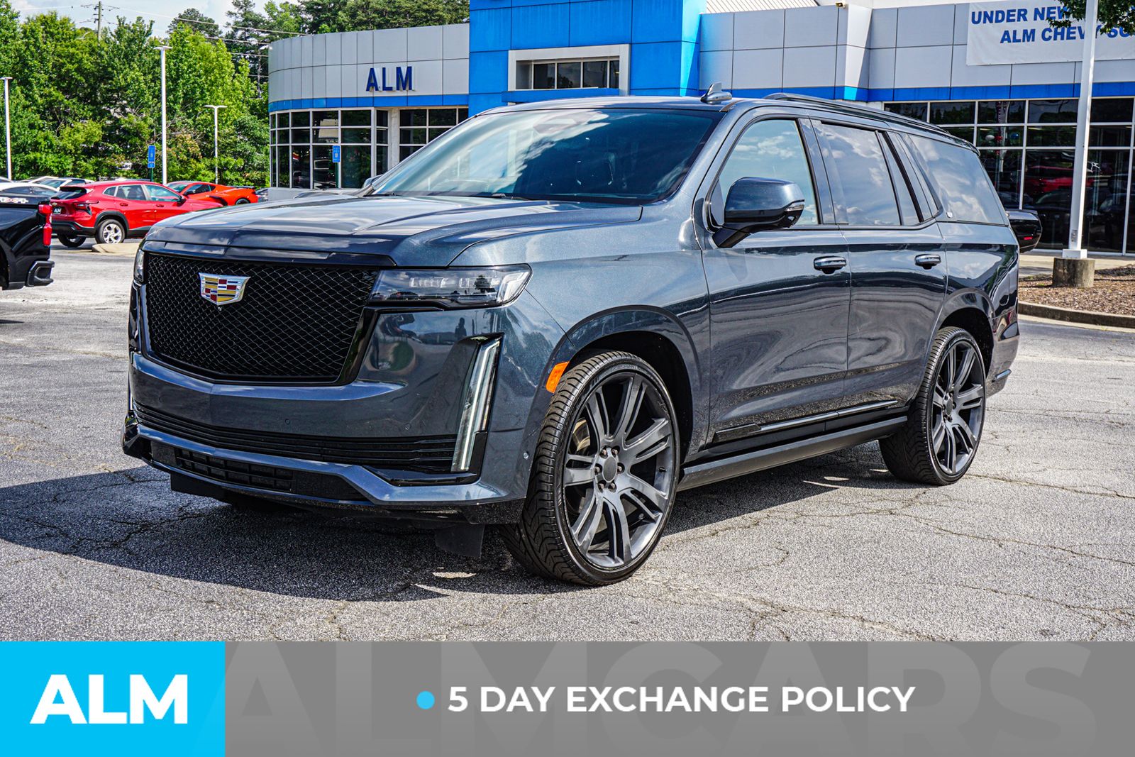 Used 2021 Shadow Cadillac Sport image 3