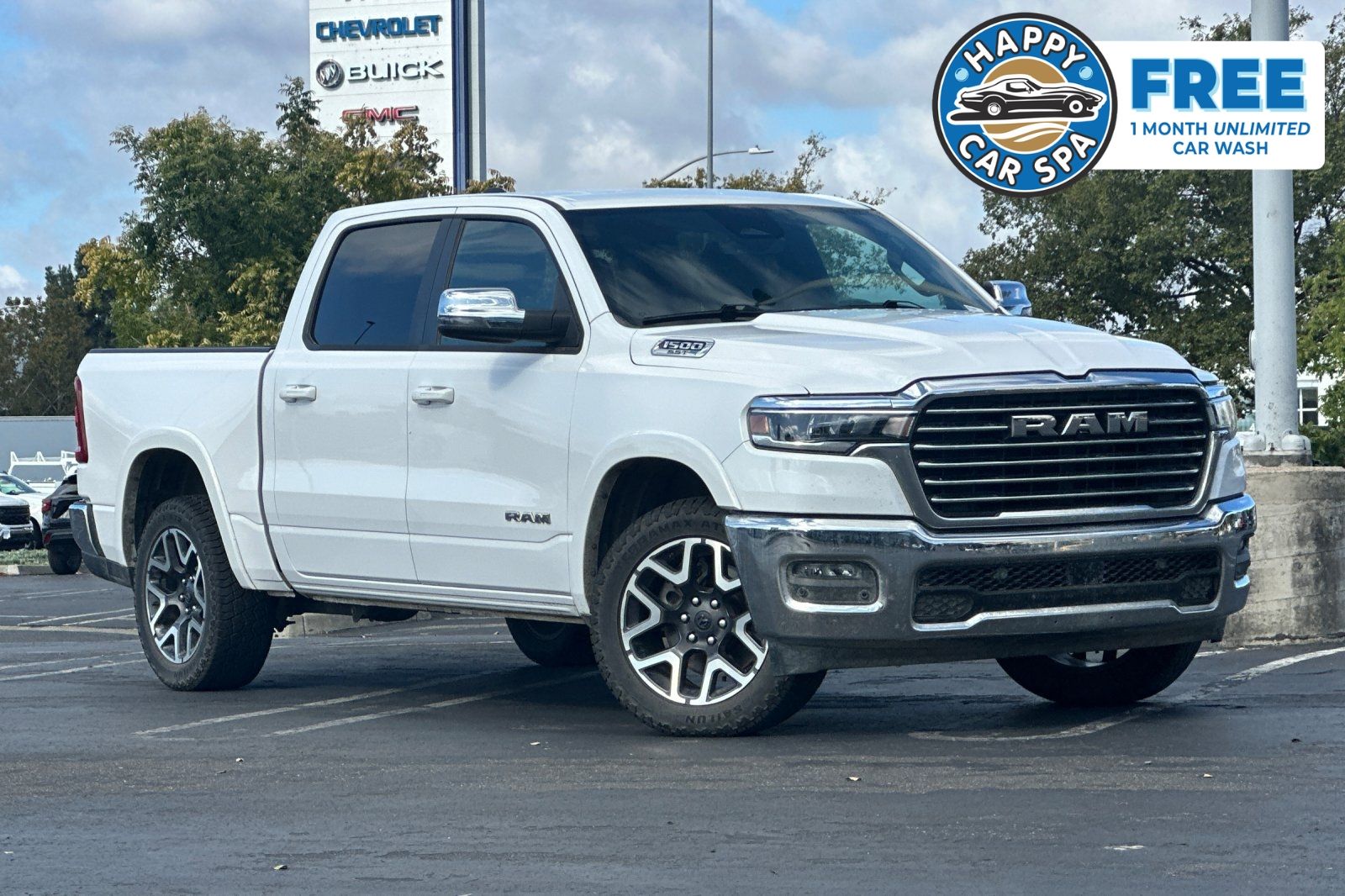 Bright White Clearcoat 2025 RAM 1500 Pickup Truck Four-Wheel Drive 8-Speed Automatic