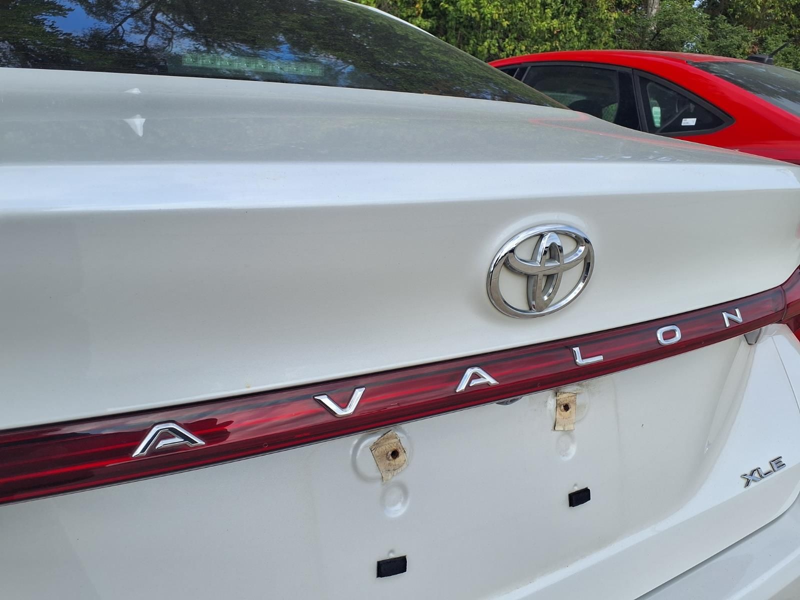 2019 Toyota Avalon XLE Beige at Emmons Autoplex