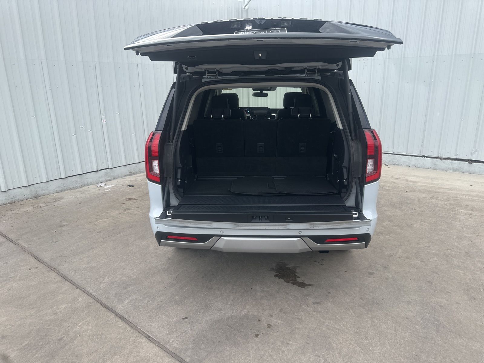 Used Car 2025 Ford Expedition  Platinum For Sale Under $70,000 In Austin, Texas