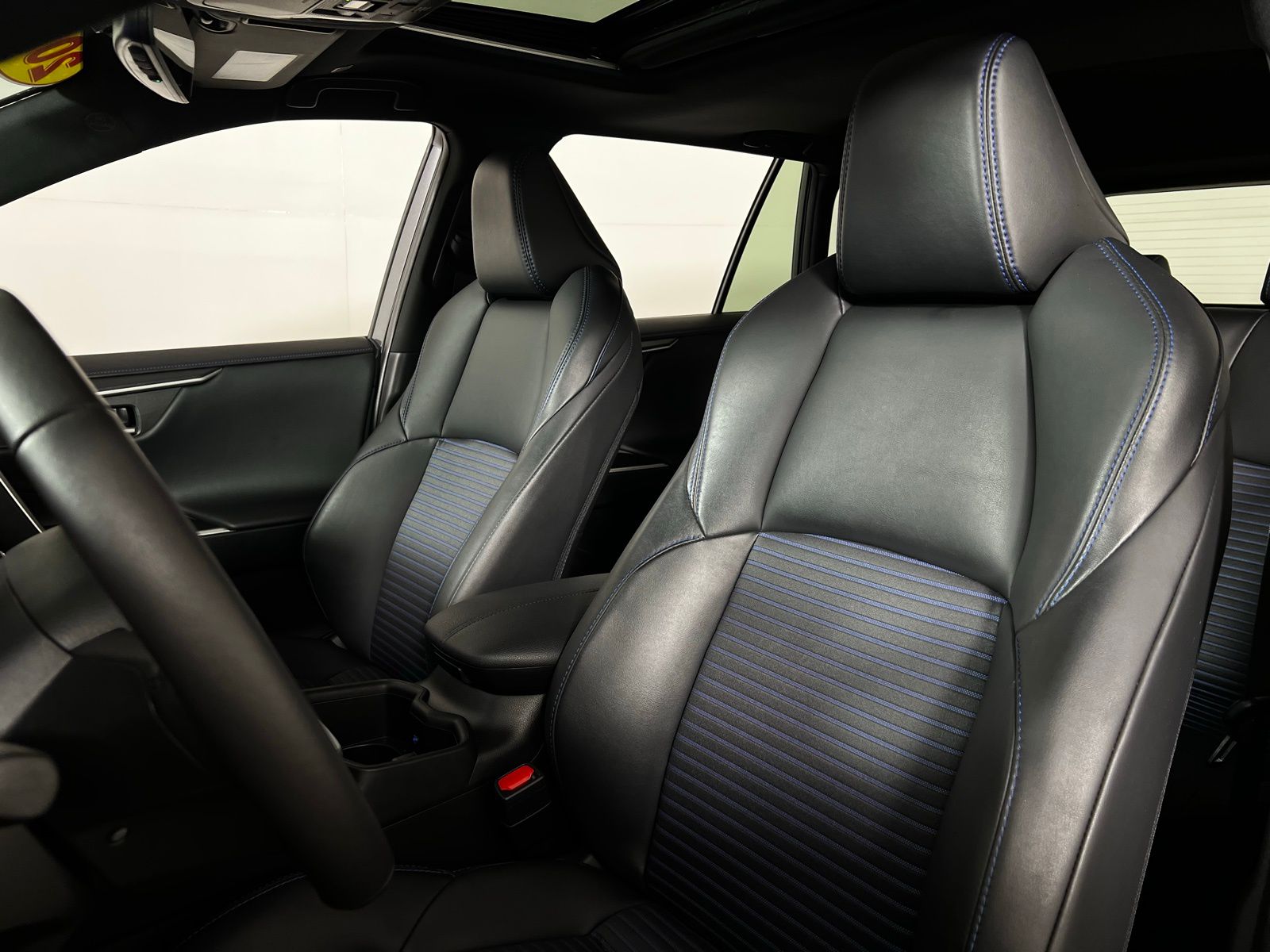 Thumbnail: 2024 Toyota RAV4 - 13