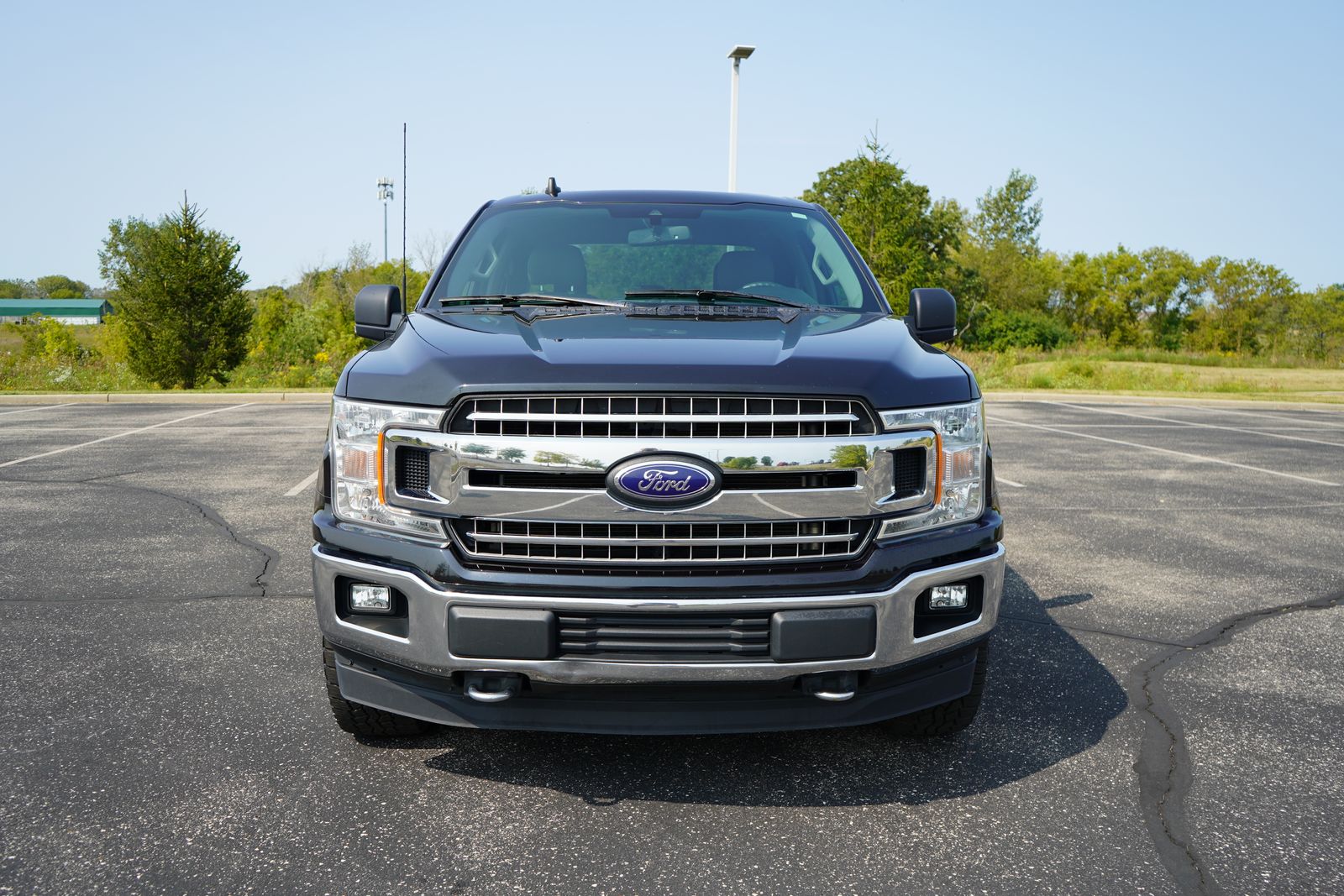 2020 Ford F-150 XLT 2