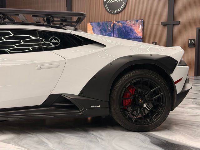 Used 2024 Lamborghini Huracan Sterrato Coupe