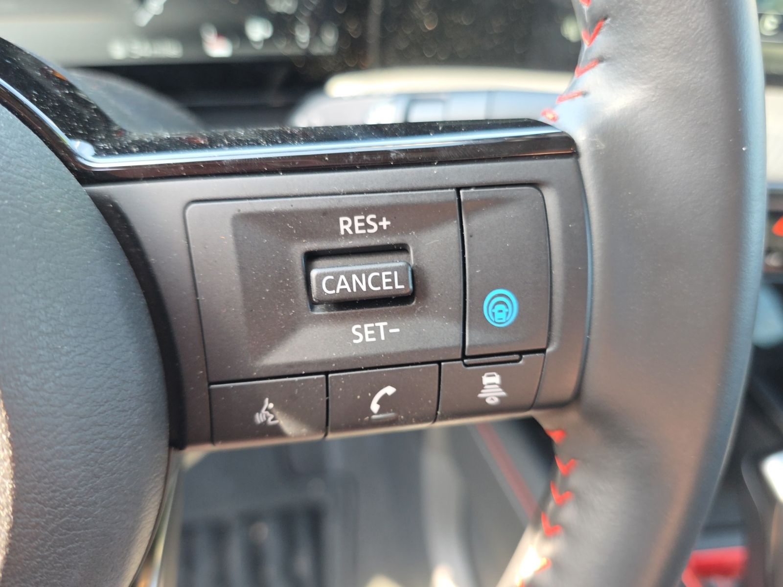 Used 2025 Blue Nissan SR image 36