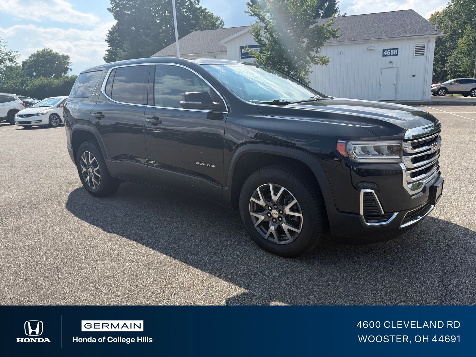 Used 2023 Black GMC SLE image 3