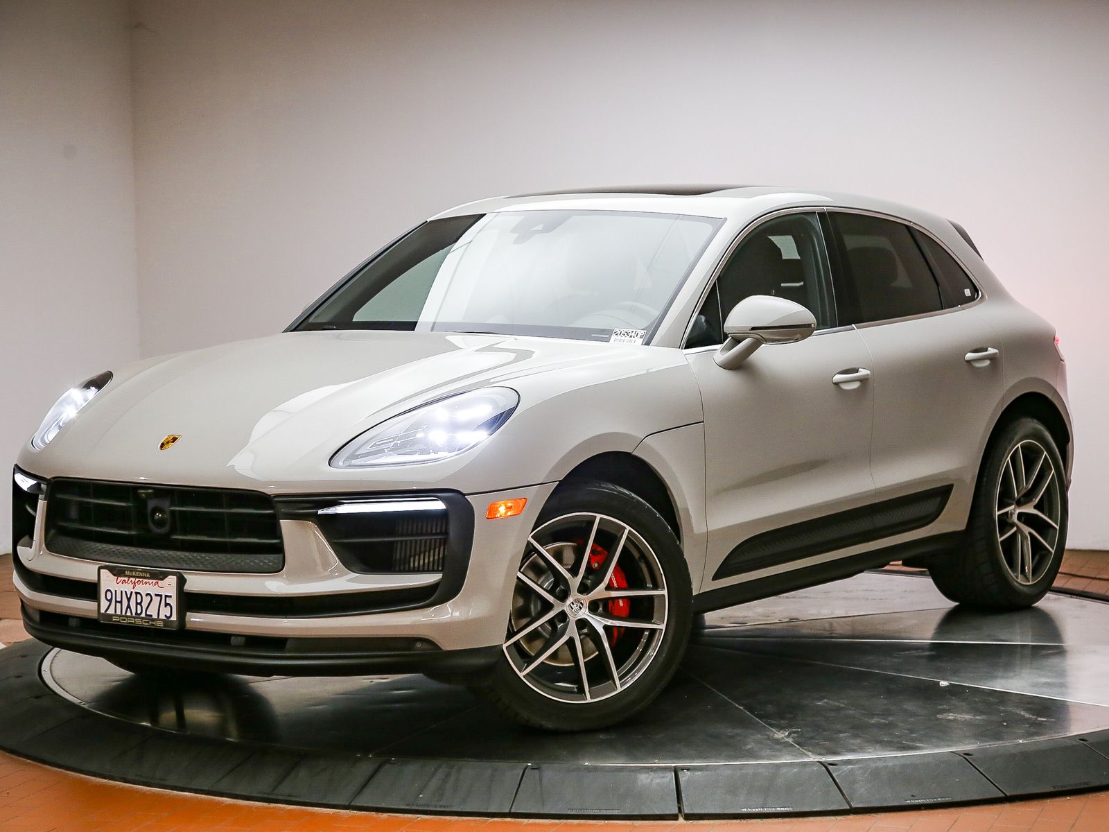 2023 Porsche Macan S AWD