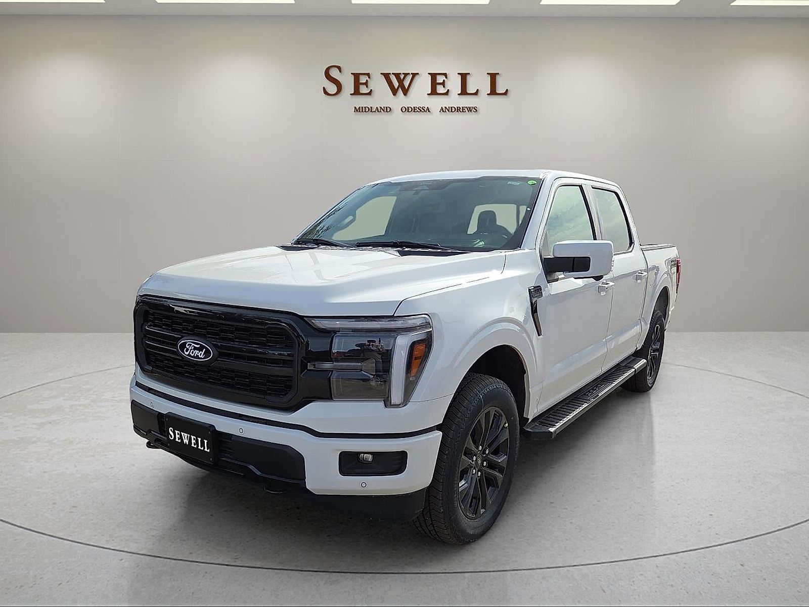 2025 Ford F-150 Lariat 4x4 SuperCrew 5-1/2 Box's photo