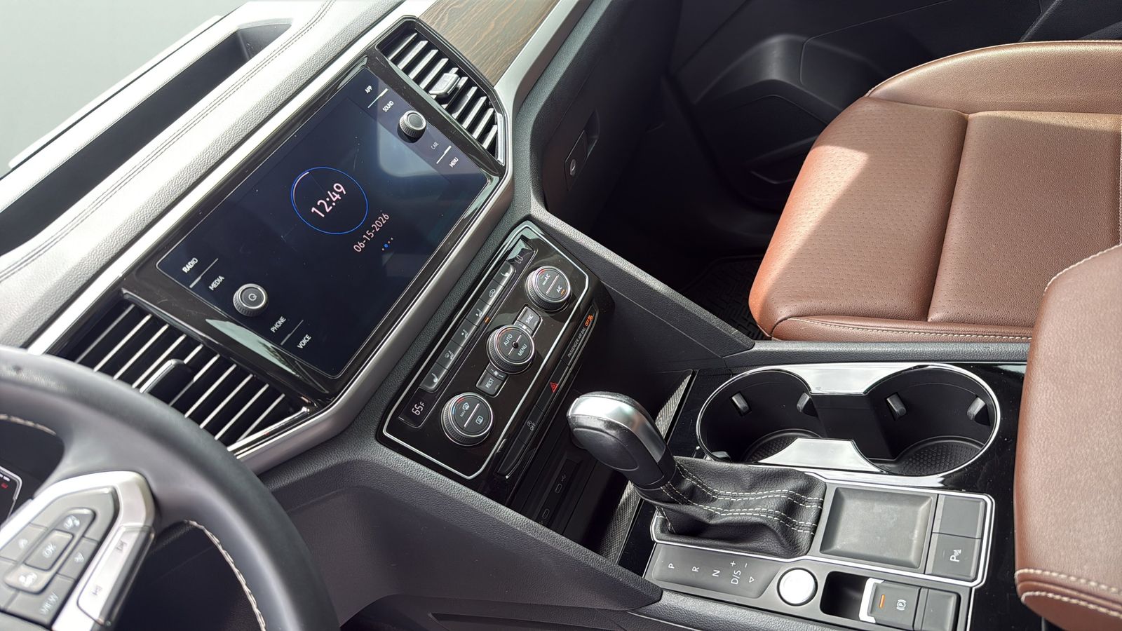 Used Car 2022 Volkswagen Atlas  2.0t Se W/technology For Sale Under $25,000 In Austin, Texas