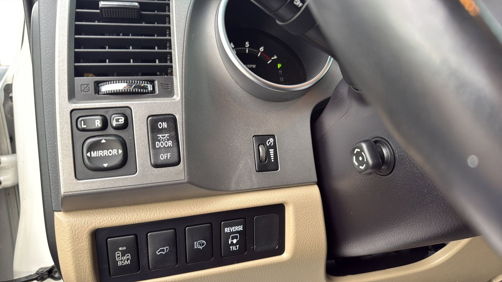 Used Car 2014 Toyota Sequoia  Platinum For Sale Under $25,000 In Austin, Texas