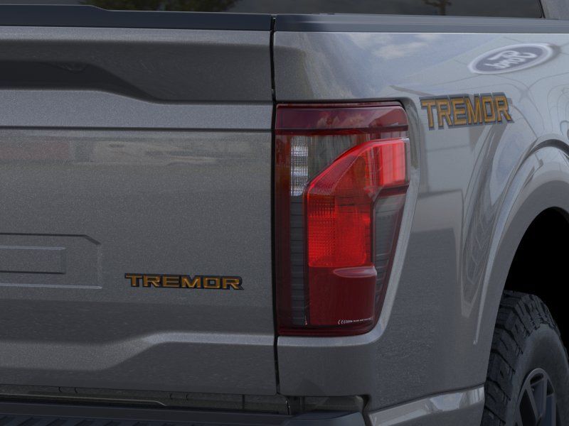 New 2026 Carbonized Gray Metallic Ford Tremor image 21