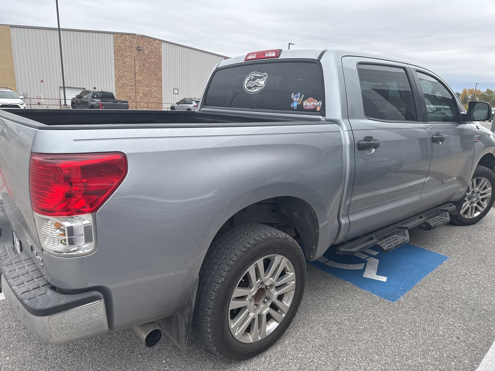 2013 Toyota Tundra Grade 7