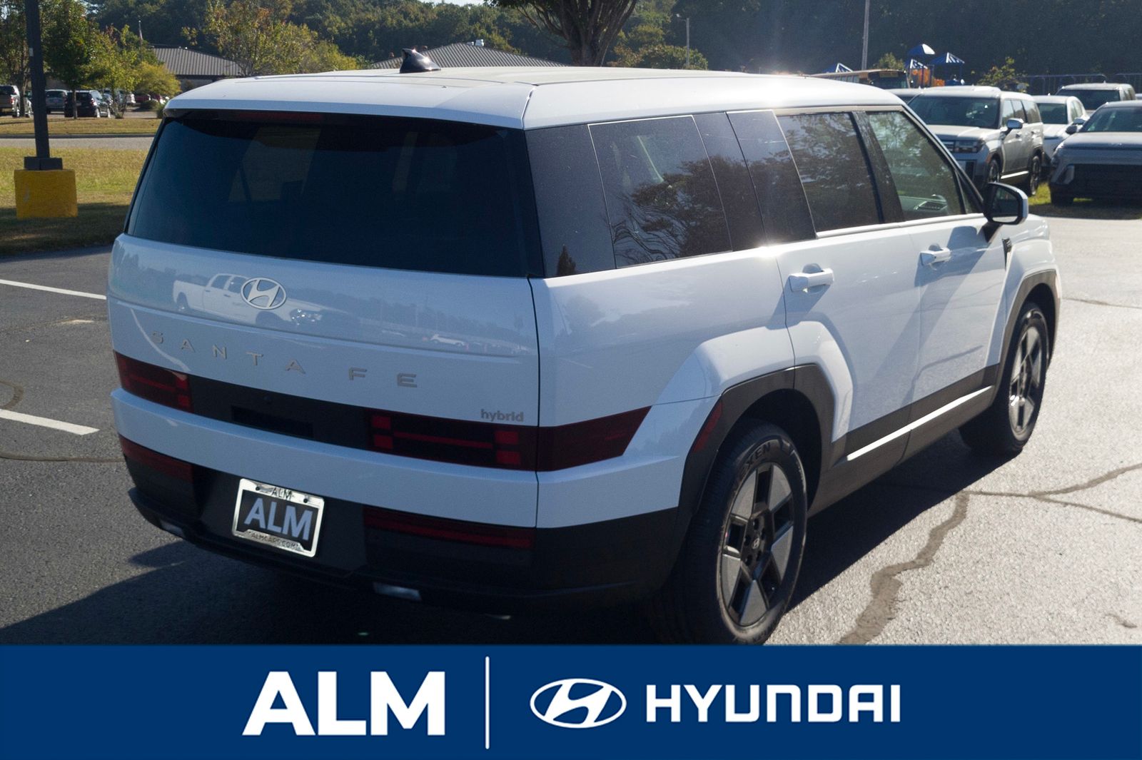 2026 Hyundai Santa Fe SE photo 3