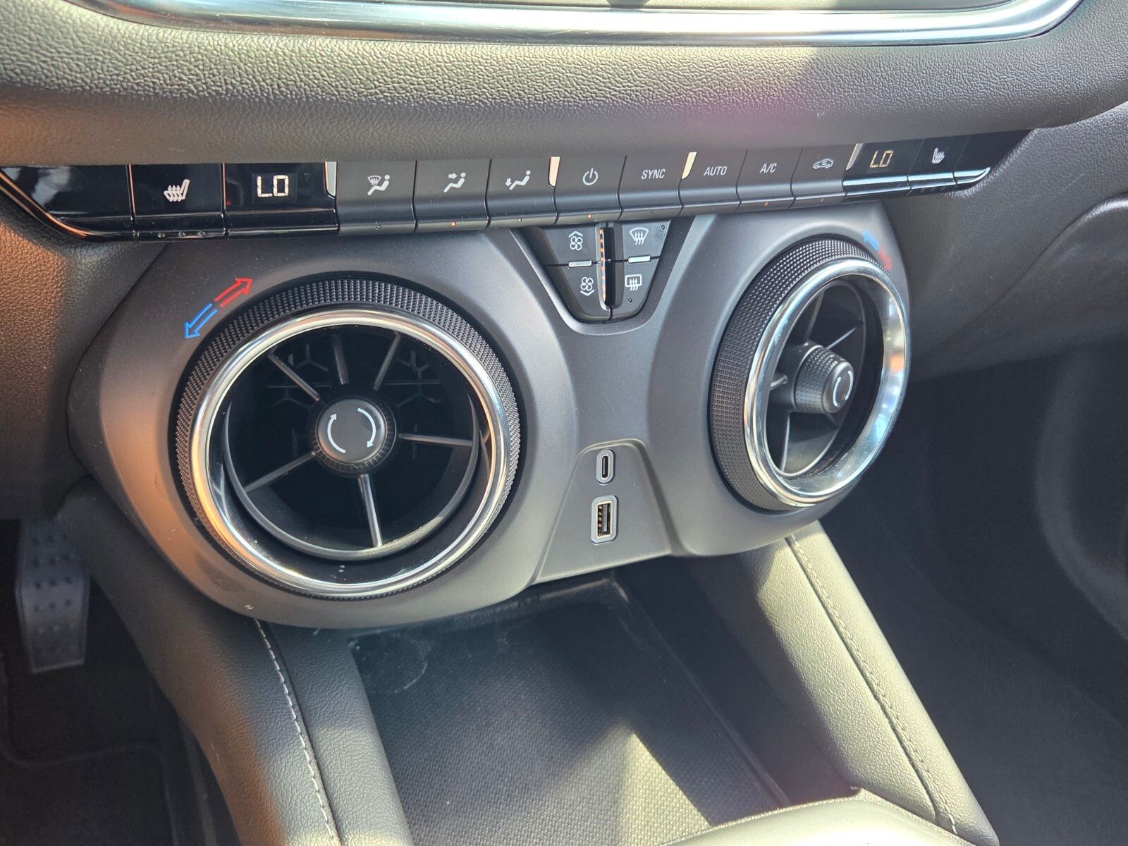 Used 2025 Gray Chevrolet LT image 20